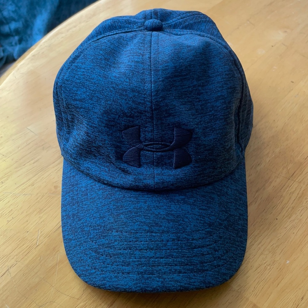 BNWOT Women’s Under Armour Hat
